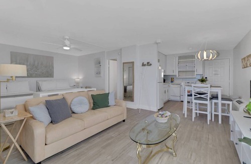 Bonita Springs Condo | GULF VIEW | 8TH FLOOR STUDIO | 2 FULL BEDS | FREE PARKING + WIFI | BEACH GEAR
