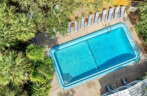 Englewood House | Gulf View Escape on the Beach at Resort with Pool, Kayaks, and More!