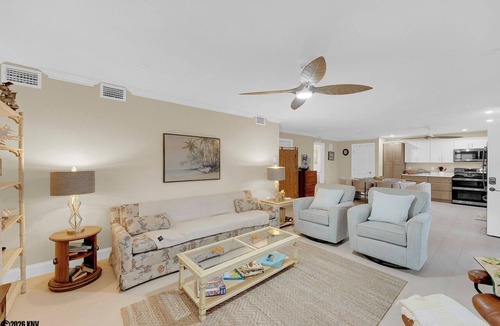 Fort Myers Beach Condo | Gulf Westwind 3-1. Across the street from Beach! Resort style pool.