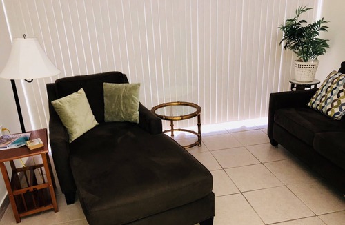 Fort Pierce Condo | GV 5624 Golf Course View Condo-Paradise Vacation Rental in Ocean Village