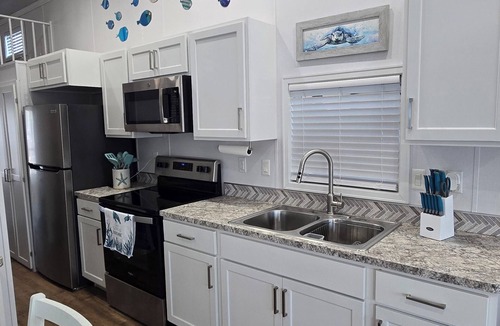 Key Largo Village House | Happier in the keys- waterfront tiny home in Key Largo