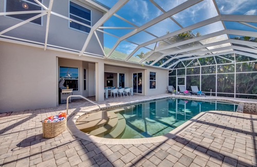 Pelican Villa | Happy Cape 23
