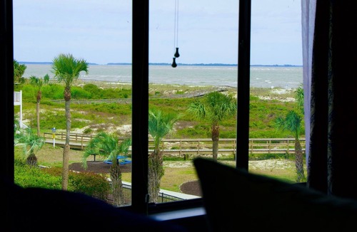 Oceanmarsh Subdivision Condo | Harbor Hideaway …just steps to the beach and pool!