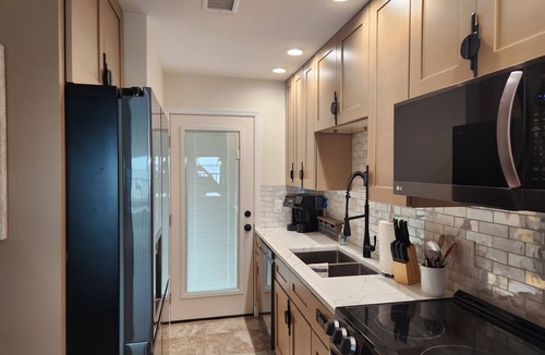Punta Gorda Condo | Harborfront Views, Rooftop Pool, walking distance to Fishermen's Village!