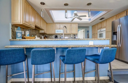 Captiva House | Harbour House Captiva - Private Captiva Home with Pool and Dock.