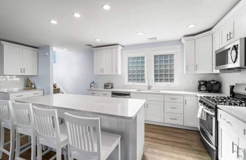 Brigantine House | HEATED IN-GROUND POOL, 7 LARGE BEDROOMS, WALK TO BEACH, 5 MILES TO AC