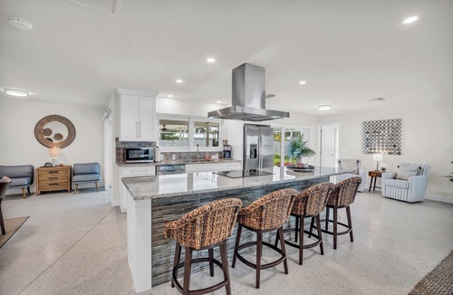 Yacht Club House | Heated Pool, 4BR 3BA, Comfortable Cape Oasis