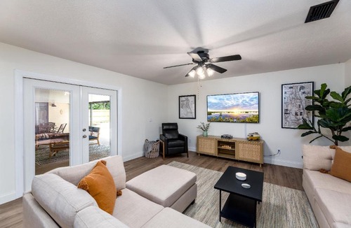 Interchange Square House | Heated Pool, Game Room & 4Bdrm - Bay Bungalow