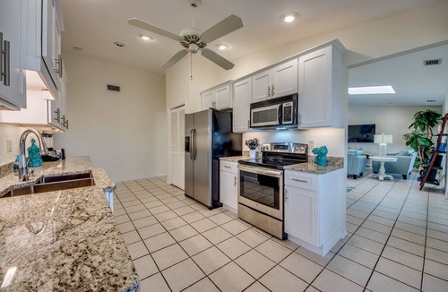 Caloosahatchee House | Heated Pool, Kayaks, Bikes, Gulf Access. 73reviews.Villa 23