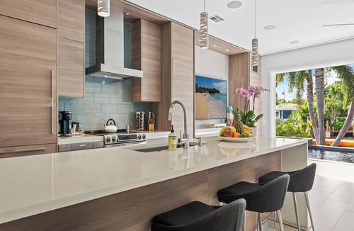 Wilton Manors House | Heated Pool, Modern Spacious Waterway Home Offering Comfort, Style & Total Relaxation!