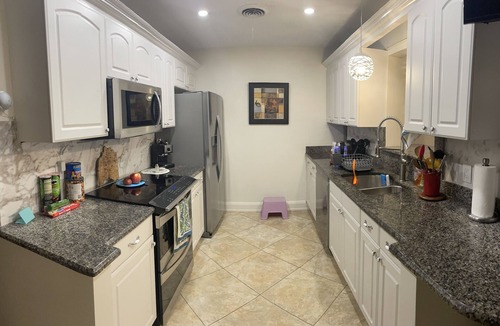 Jensen Beach House | Heated Pool! Sleep 10! Minutes to Beaches! 4 Bedrooms 3 Baths!