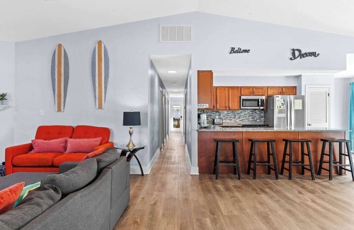 Crystal Beach House | Heated Pool/Spa, 4min Walk To the Beach, Pet Friendly - Zula Beach Destin