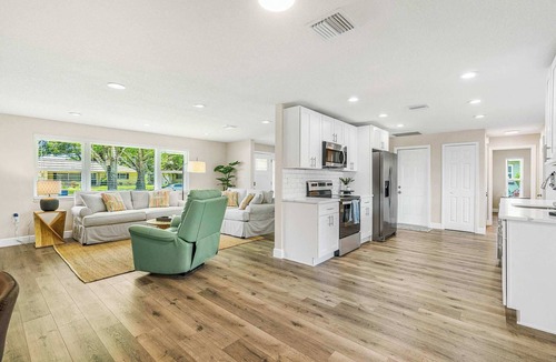 Clearwater House | Heated Pool & Spa Oasis Near Clearwater Beach