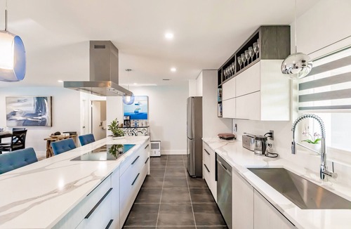 Edgewater House | HEATED POOL WATERFRONT GULF ACCESS 4BR 3.5BA LUXURY FLORIDA HOME NEAR BEACH 🐬