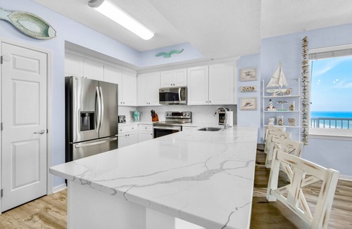 Navarre Beach Condo | Heavenly View: Stunning Luxury Unobstructed GulfFront Wraparound + Beach Service