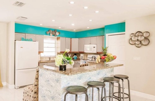 Rural Estates House | Hibiscus 145