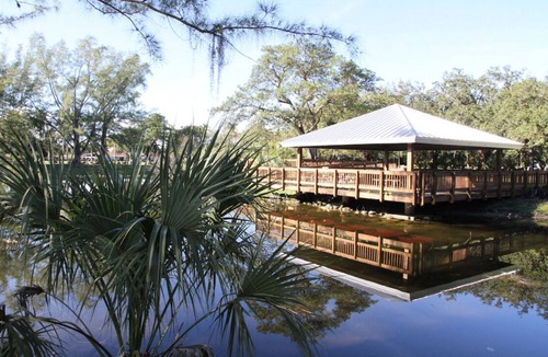 Ludlam House | Hidden Gem! 3 Awesome Units, Pets Allowed and On-site Pool, Near Bayfront Park!