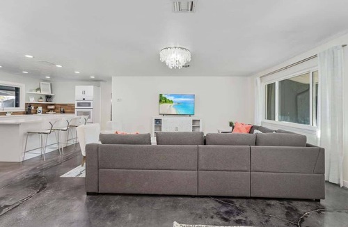 Alabama Grove Terrace House | Hideaway Shores Summa