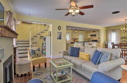 Gillespie Park House | Historic Charmer-Walk to Downtown Sarasota!