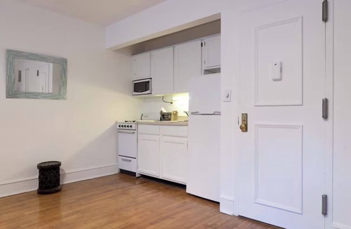 Harlem Apartment | Historic Striver’s Row Apartment