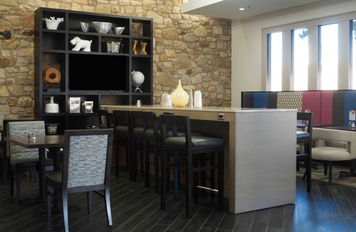 Hickory Hotel | Holiday Inn Express Hickory-Hickory Mart by IHG