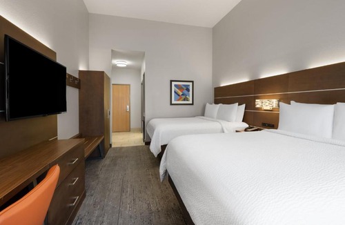 Lake Wales Hotel | Holiday Inn Express Lake Wales North-Winter Haven by IHG