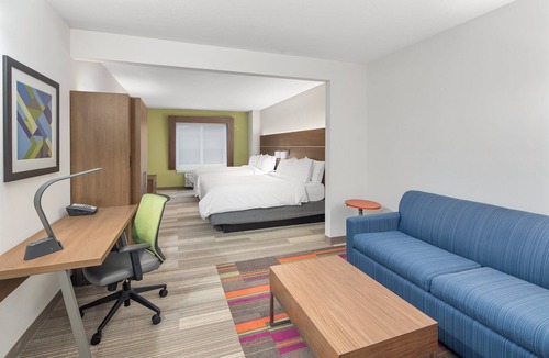 Port Malabar Hotel | Holiday Inn Express & Suites Palm Bay by IHG