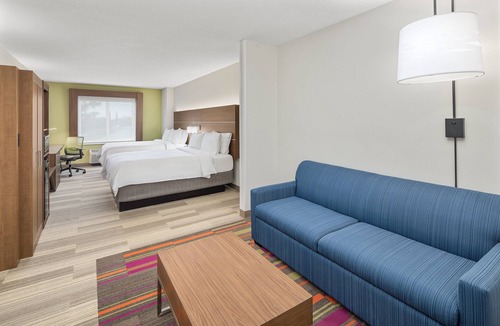 Port Malabar Hotel | Holiday Inn Express & Suites Palm Bay by IHG