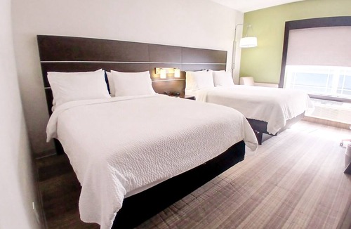 Venice Hotel | Holiday Inn Express Venice by IHG