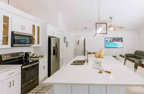 Buena Ventura Lakes House | Home w/pool at 17 min Disney World