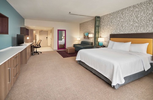 Interchange Square Hotel | Home2 Suites by Hilton Palm Bay Melbourne I 95
