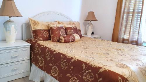 Caloosahatchee House | House Rosa Downtown