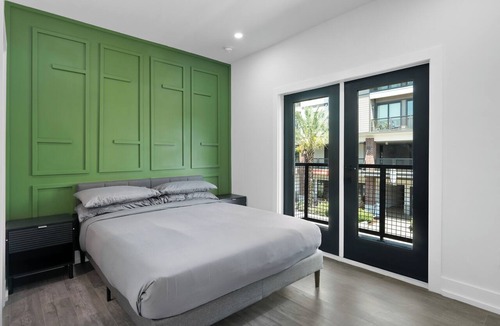SoHo Apartment | Hyde Park 1/1 private residence 8