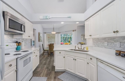 Central Naples House | Imagine Villa * where Sunshine Dreams come true