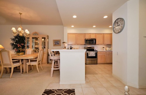 Tropical Cove Condo | Immaculate 2-Bedroom Condo with Water Views in Lexington Country Club