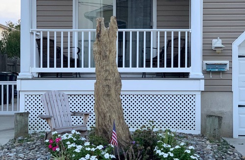Brigantine Condo | Immaculate Beach Block Condo with Private Yard, Outdoor Shower, & Garage
