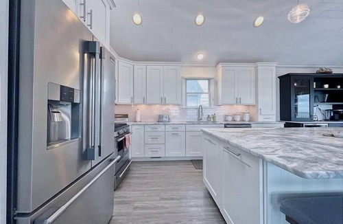 Sea Isle City House | Immaculately Renovated Beachfront Townhome with Incredible Views!