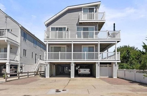 Sea Isle City House | Immaculately Renovated Beachfront Townhome with Incredible Views!