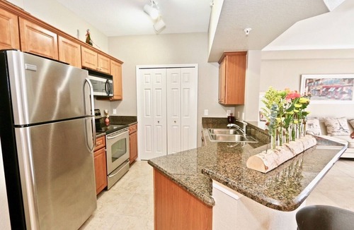 Naples Apartment | Impeccably clean condo in Naples