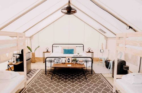 Osprey RV Rental | Incredible Tented Cabin with Stunning Forest Views in Sarasota, Florida