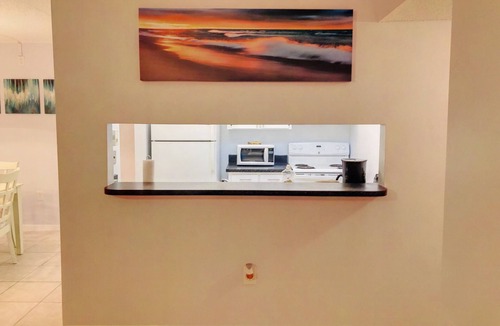 Anona House | Inter coastal condo less than two miles from Indian Rocks Beach!