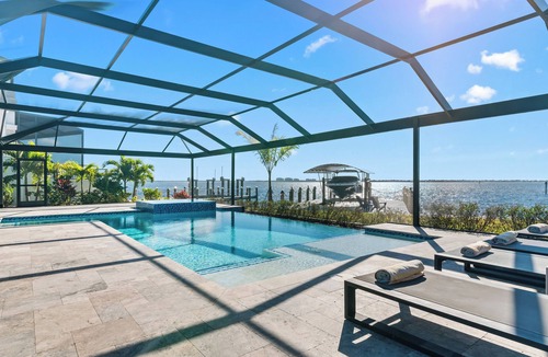 Yacht Club Villa | Intervillas Florida - Villa Bayshore