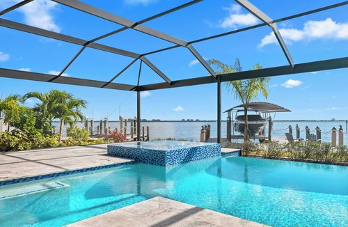 Yacht Club Villa | Intervillas Florida - Villa Bayshore