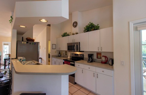 Lehigh Acres House | Inviting 3/2 Pool Home nestled in a peaceful, pristine neighborhood