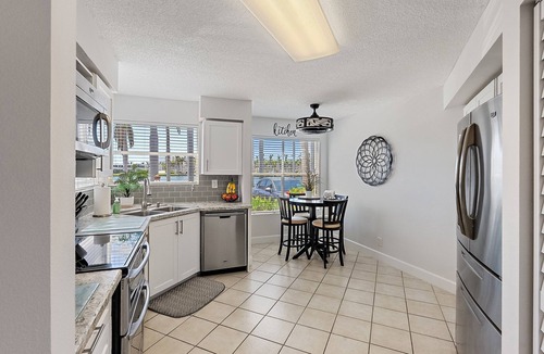 Isla del Sol Condo | Isla Del Sol Vista Verde West December and January available New to the market