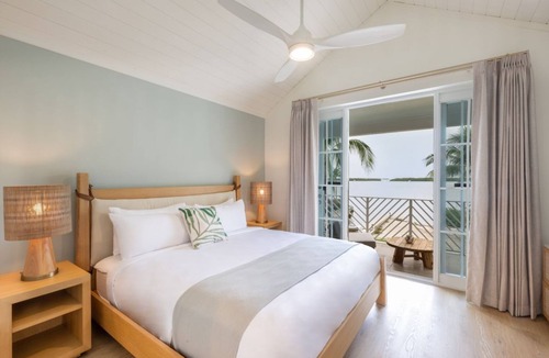 Islamorada Hotel | Islamorada Getaway | 2 Family Ready Bayfront Villa w/Spacious Living Area