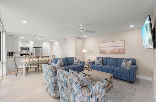 Sanibel House | Island Beach Club #220C