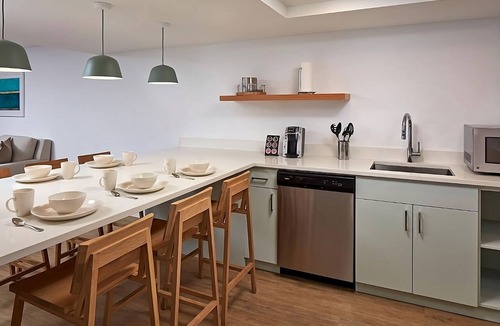 Islamorada Apartment | Island Escape in Islamorada | Breakfast, Pool & Pet-Friendly Stay!