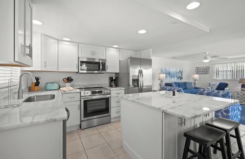 Siesta Key Villa | Island House Beach Resort V37