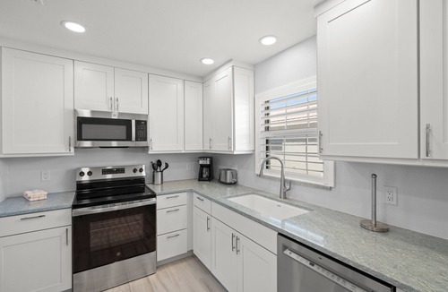 Siesta Key Villa | Island House Beach Resort V28